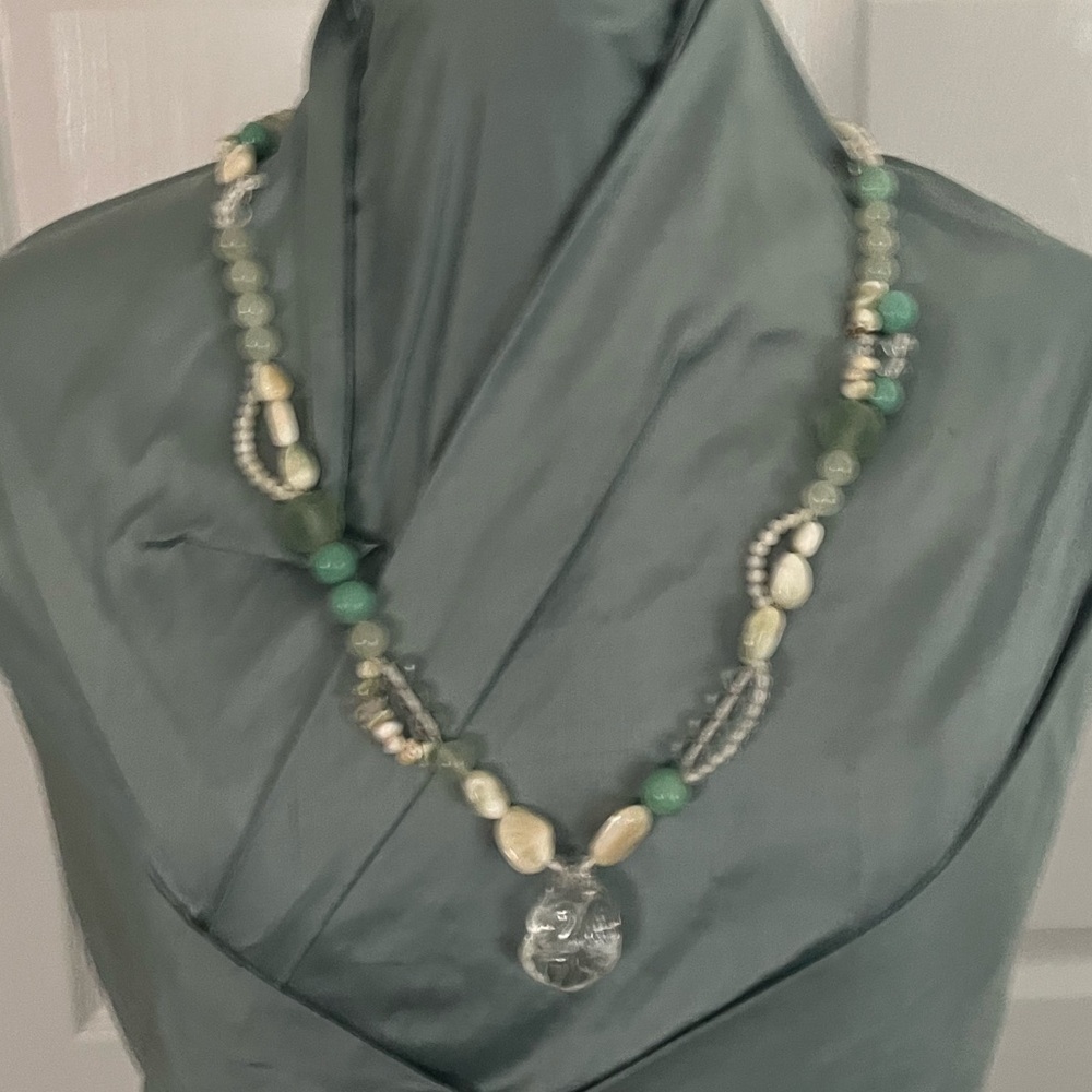 Elegant Green and White Beaded Necklace